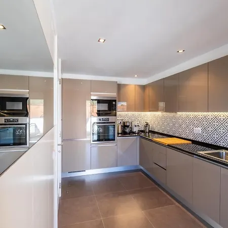 42 V3 Private Condominium Pool Premium House 펜션 알부페이라
